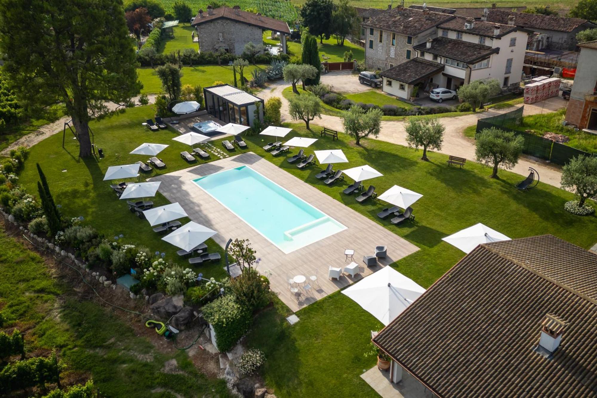 Agriturismo Colle Dei Pivi Ponti sul Mincio Eksteriør bilde