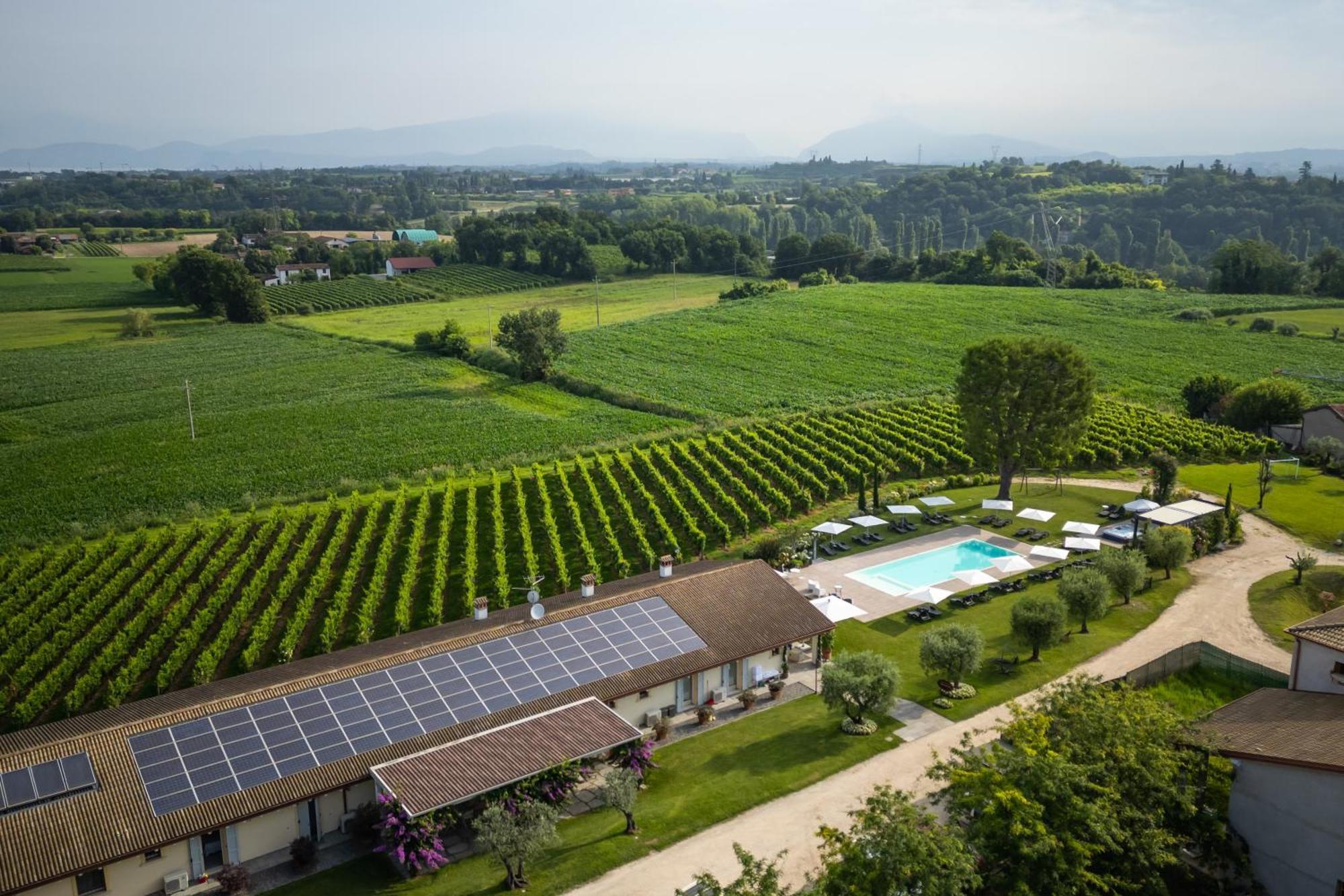 Agriturismo Colle Dei Pivi Ponti sul Mincio Eksteriør bilde