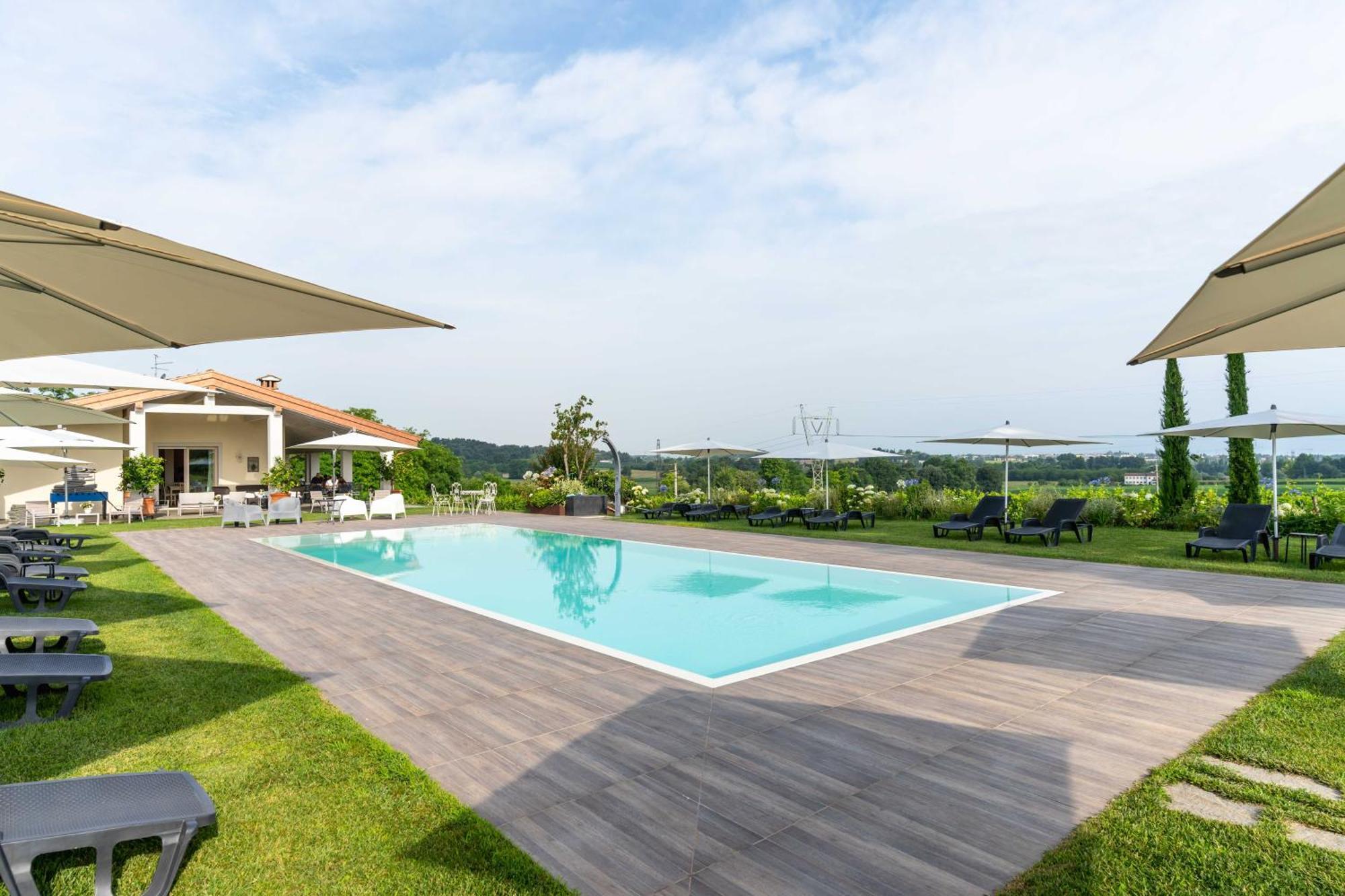 Agriturismo Colle Dei Pivi Ponti sul Mincio Eksteriør bilde