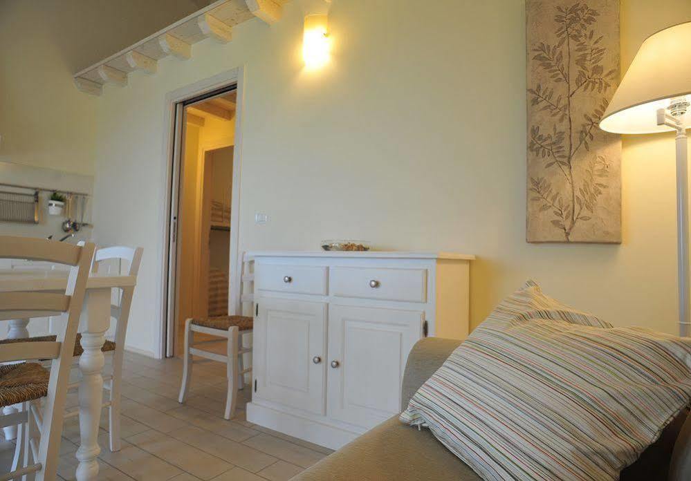 Agriturismo Colle Dei Pivi Ponti sul Mincio Eksteriør bilde