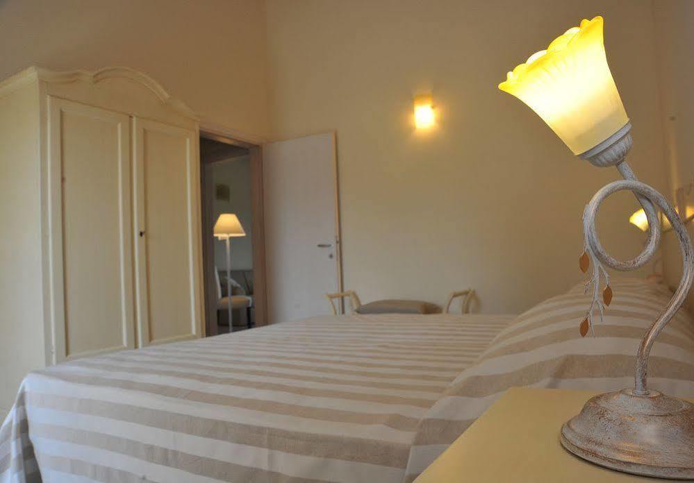 Agriturismo Colle Dei Pivi Ponti sul Mincio Eksteriør bilde