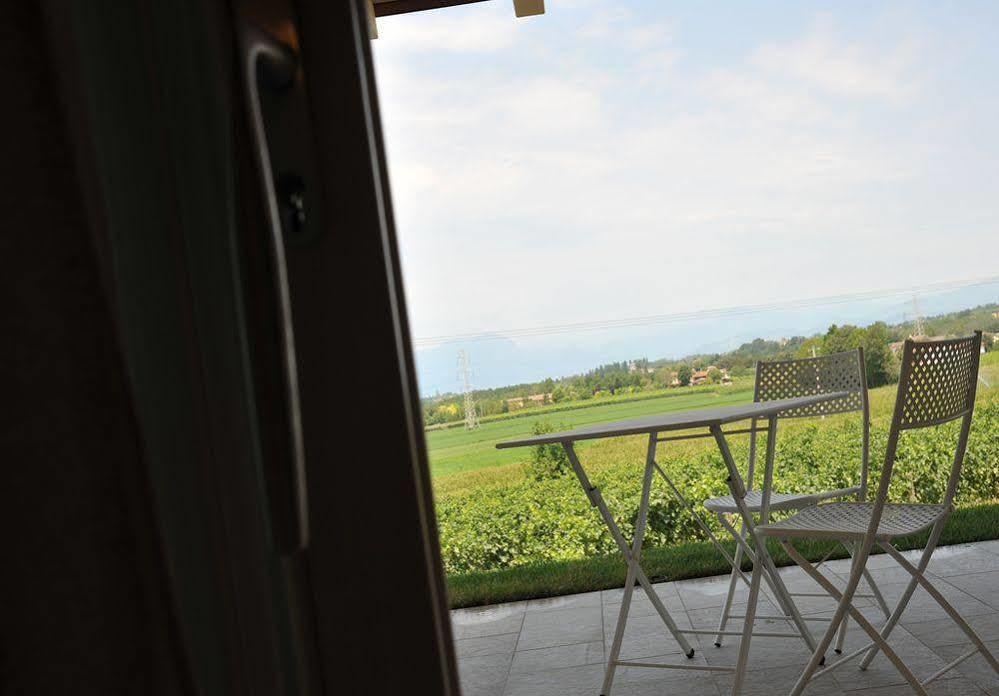 Agriturismo Colle Dei Pivi Ponti sul Mincio Eksteriør bilde